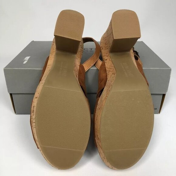 Kenneth Cole Reaction Tole Booth Ankle-Strap Sandals Tan 8.5M - Picture 6 of 7